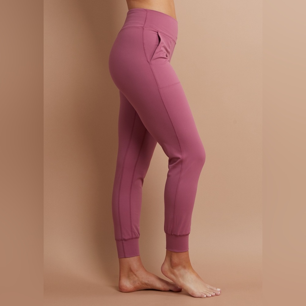 Savvi Noor Joggers, size medium, very gently worn